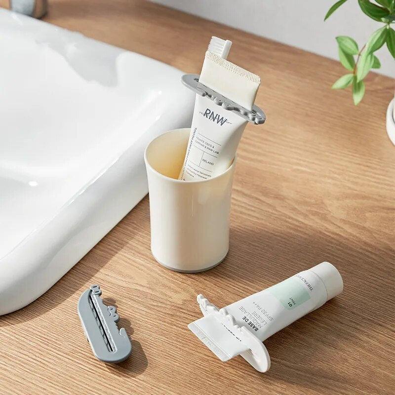 Japanese crocodile toothpaste clip squeezing toothpaste device for squeezing mustard sauce - Lily Depot