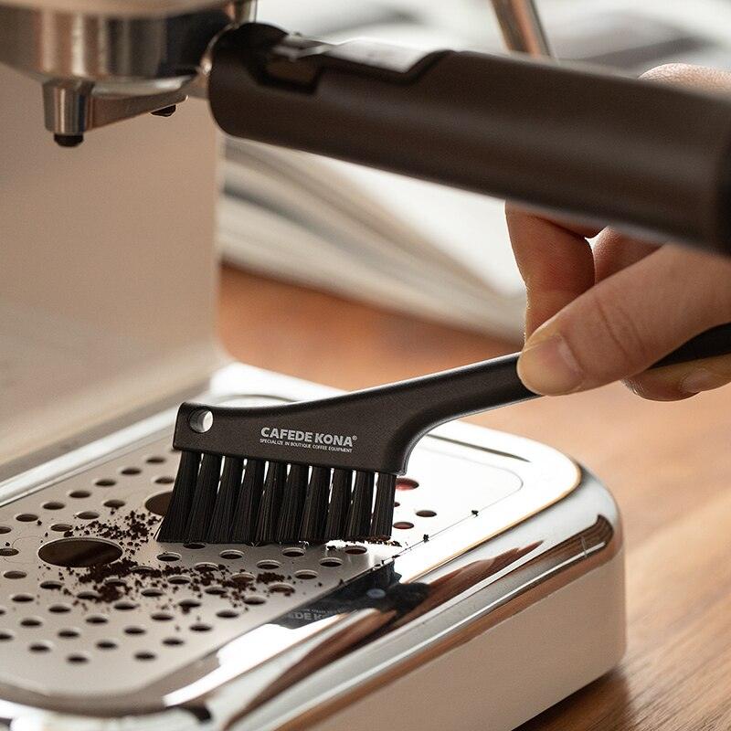 CAFEDE KONA Bench Brush / Coffee Grinder Cleaning Brush Keep Grinder & Workbench Clean Without Fumbling Between Multiple Tools - Lily Depot
